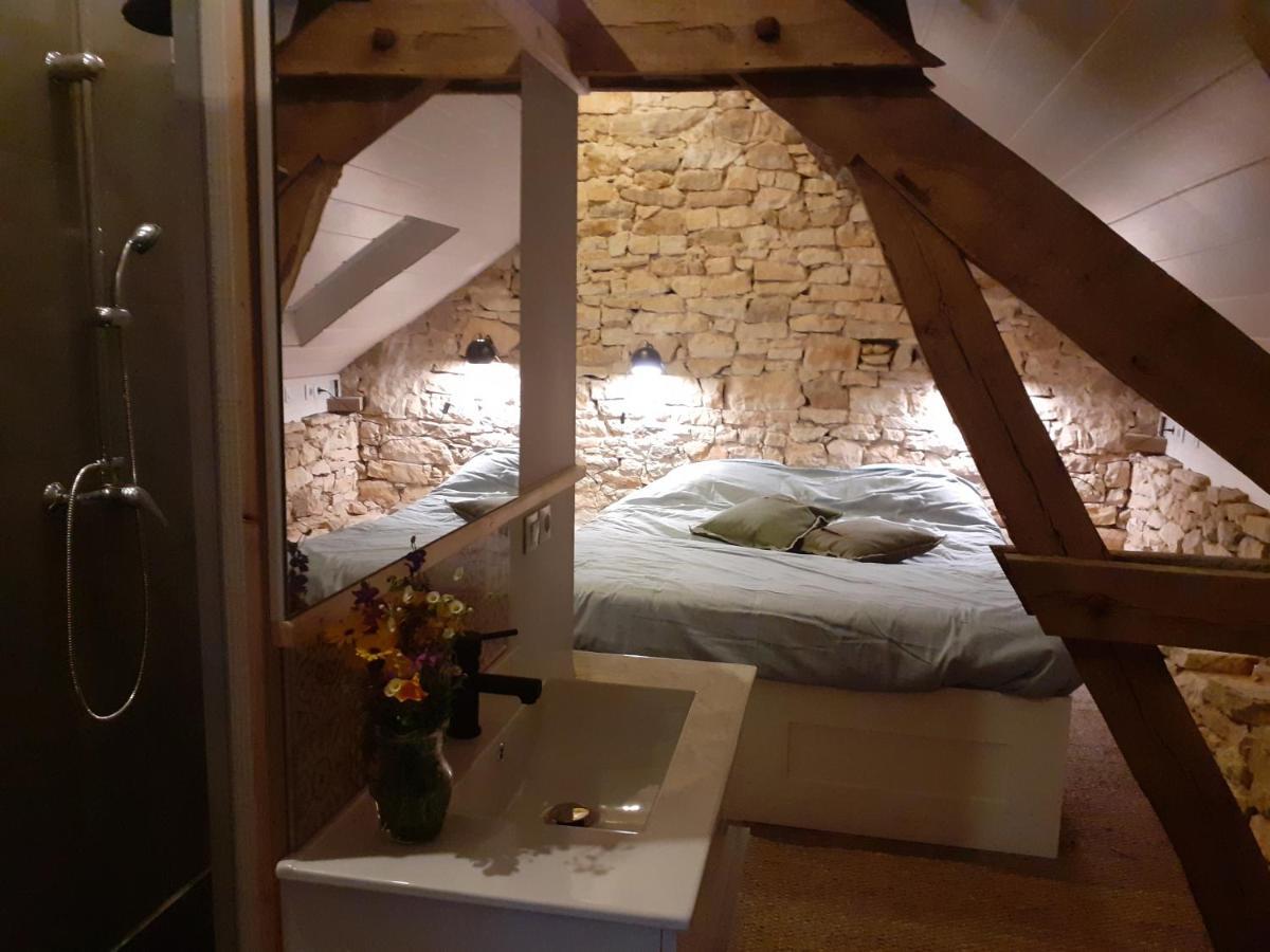 Chambre Pranayama Montcléra エクステリア 写真
