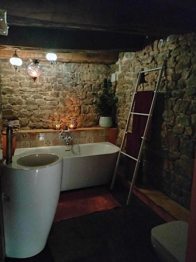 Chambre Pranayama Montcléra エクステリア 写真